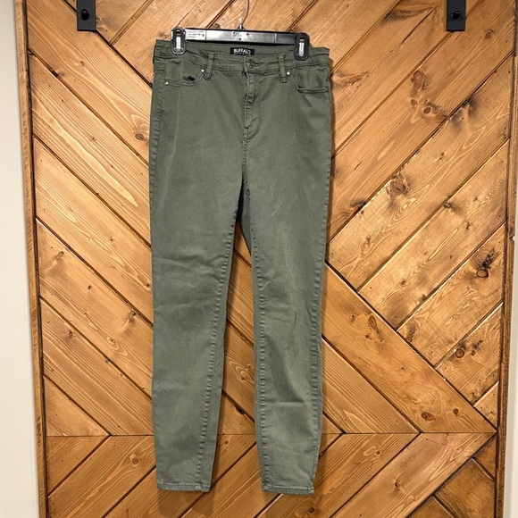 Buffalo David Bitton Olive Skinny Jeans Style Hanna Size 8 - Picture 1 of 4